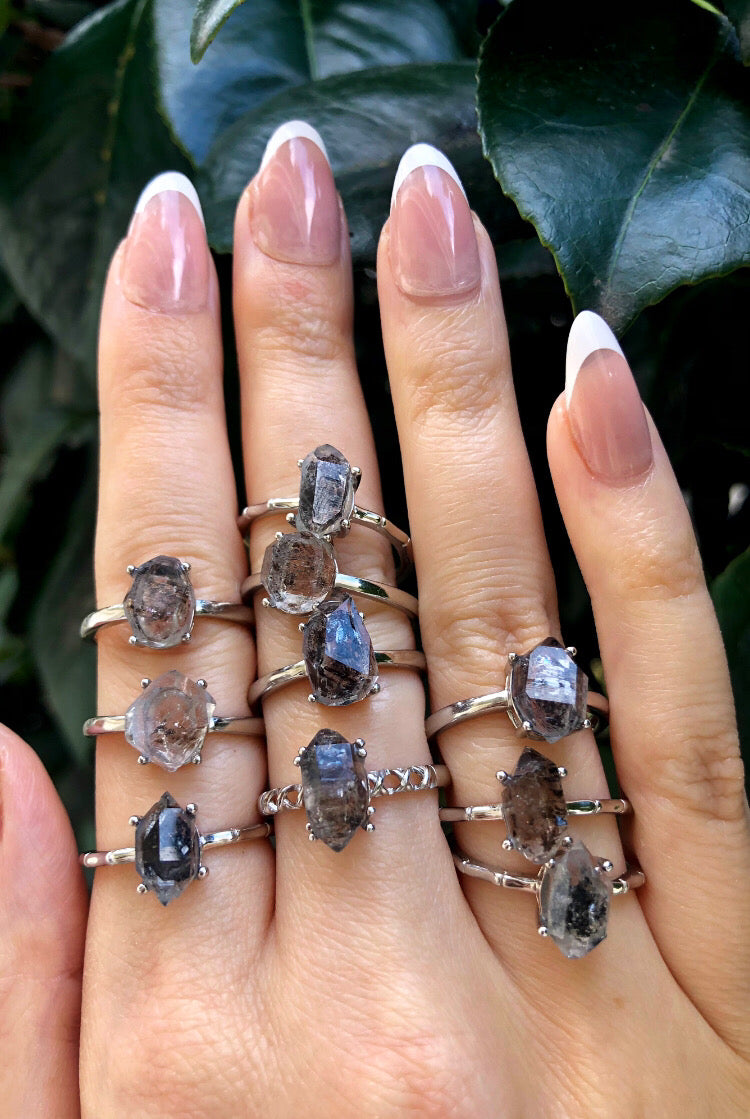 𝒜𝒹𝑜𝓇𝓃 𝒴𝑜𝓊𝓇𝓈𝑒𝓁𝒻 (crystal rings)