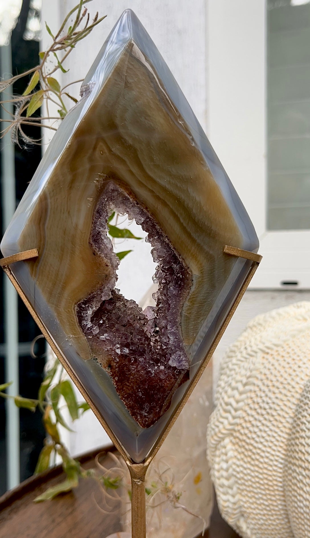 XXL Amethyst Agate Geode Statue