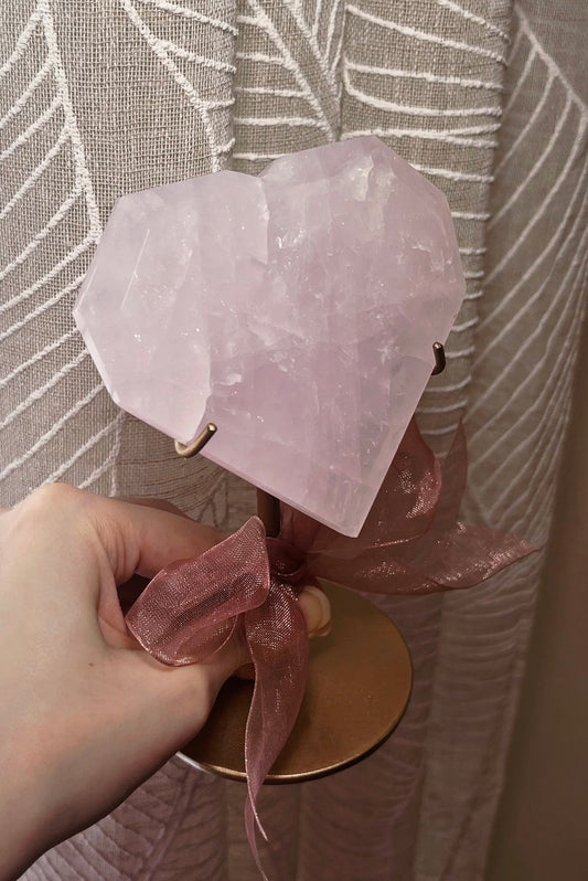 Large Lavender Rose Quartz Heart Statue